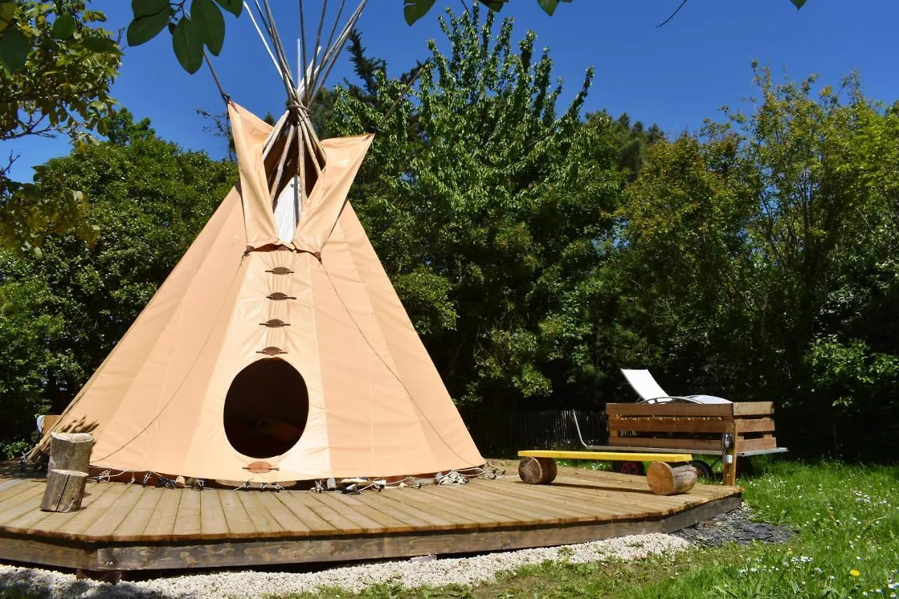 Nuit En Cheyenne Tipi A 500M De La Plage Cancale Luxury tent